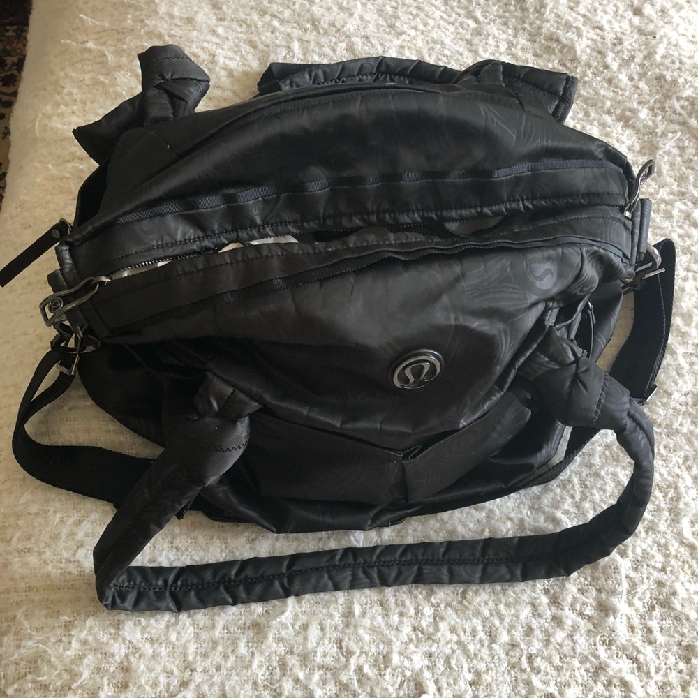 Lululemon gym bag